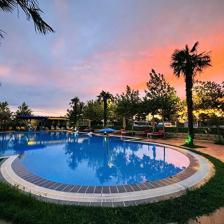 Hotel Qetesia-Te Indriti Velipojë Exteriér fotografie